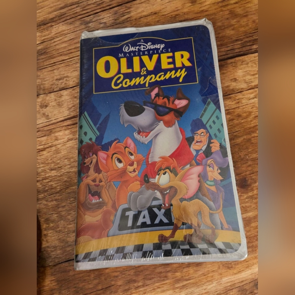 Oliver and Company (VHS, 1996) NEW SEALED Walt Disney Masterpiece Collection